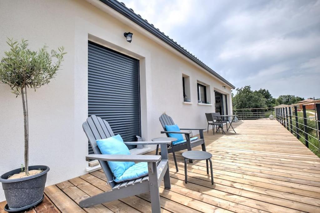 L'Elegante Confort, Clim & Vue Imprenable Bassillac Luaran gambar