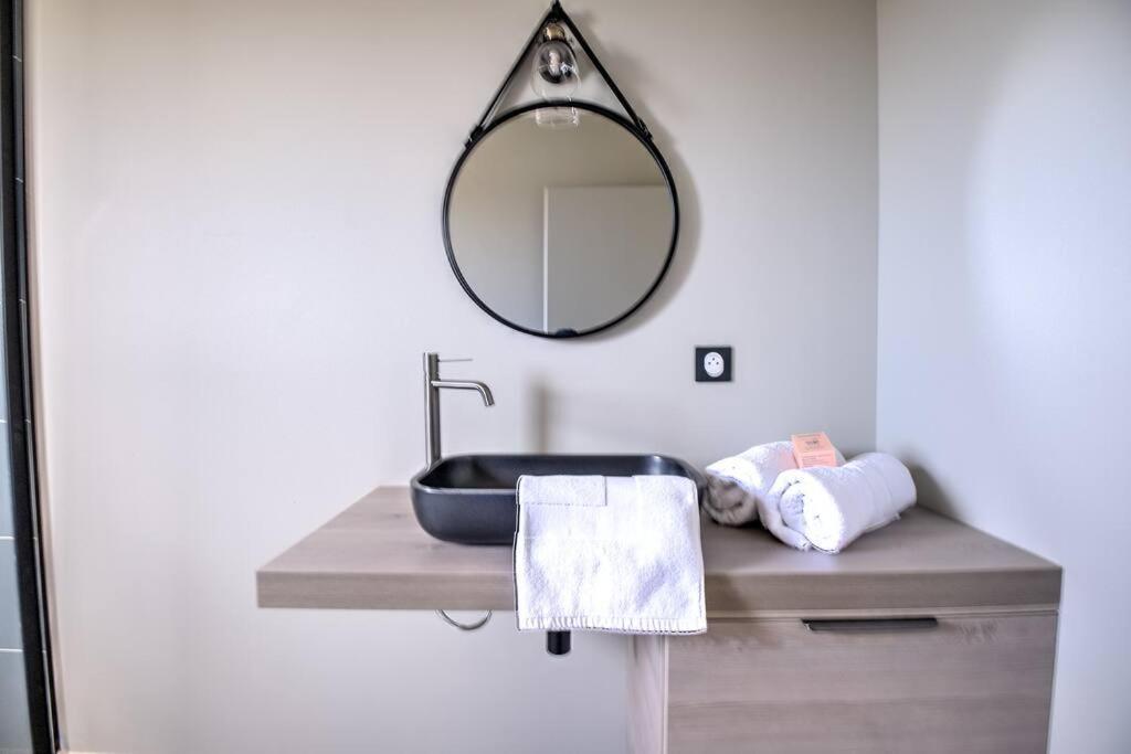L'Elegante Confort, Clim & Vue Imprenable Bassillac Luaran gambar