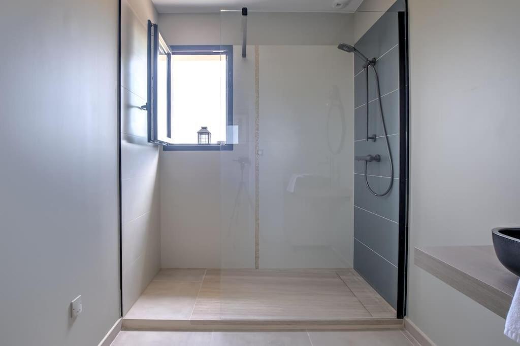L'Elegante Confort, Clim & Vue Imprenable Bassillac Luaran gambar